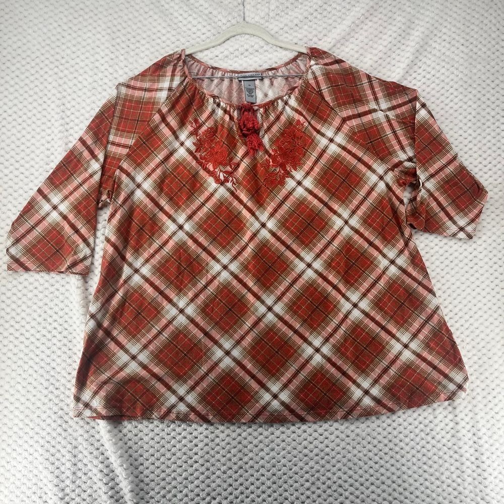 Catherine's Plaid Peasant Top Embroidered‎ Floral Accents 3/4 Sleeve Tassels
